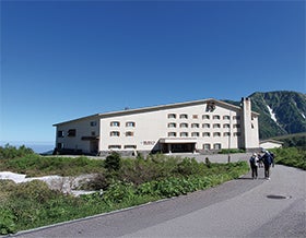 花田・三木 発
立山黒部アルペンルート通り抜けと黒部ダム観光放水2